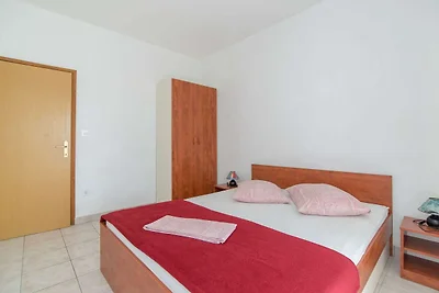 Apartments Neva- Standard Two Bedroom Apartme...