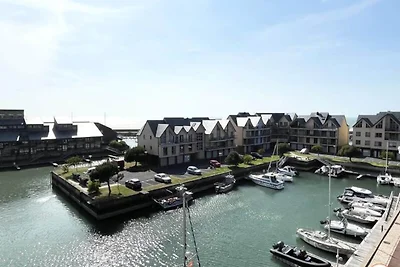 Leben in Pink Meerblick mit Terrassenstrand