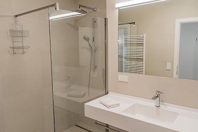 Moderne Wohnung mit Blick auf den Ossiachsee