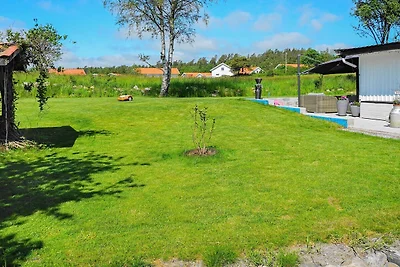 8 Personen Ferienhaus in KÅLLEKÄRR-By Traum