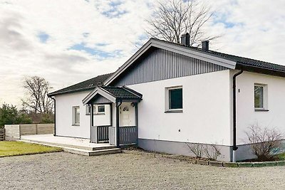 8 Personen Ferienhaus in YNGSJÖ-By Traum