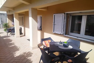 Charming One Bedroom Apartment Povljana - One...
