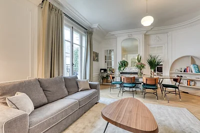 Prachtig AC Appartement Terras Madeleine...