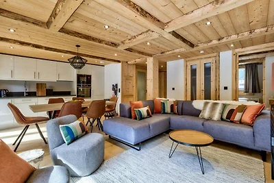 Stylish Apartment near Nursery Slope & Town...