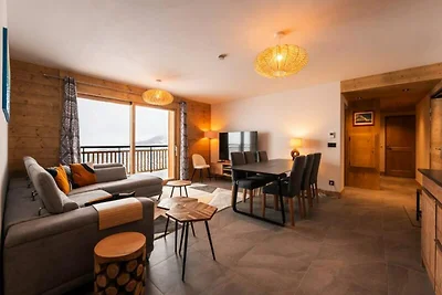 Wohnung in Plagne Centre mit Blick auf den Mo...