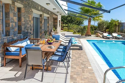Casa vacanze ad Agios Nikolaos con piscina