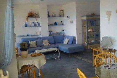 Sonnige Wohnung in Nettuno am Strand
