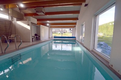 Casa vacanze con piscina interna riscaldata