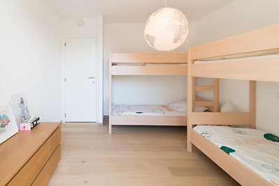 Appartement met zijdelings zeezicht in...