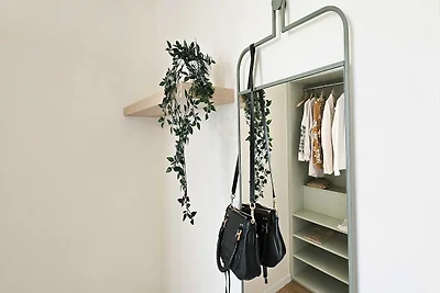 Camera accogliente in un accogliente appartam...