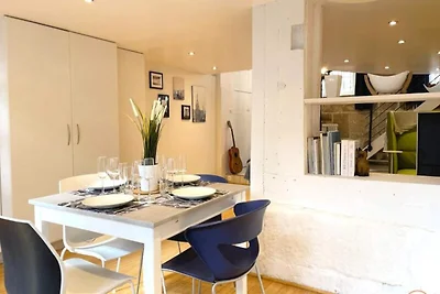 Parkplatz im Loft des Künstlers