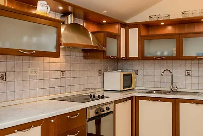 Guest House Villa Anggela - Two Bedroom Apart...