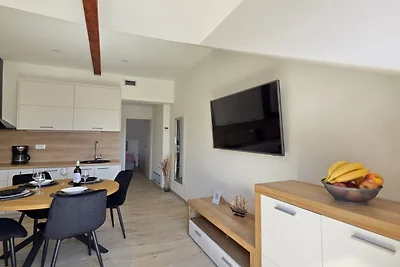 Penthouse Apartment Dijana - One Bedroom Apar...