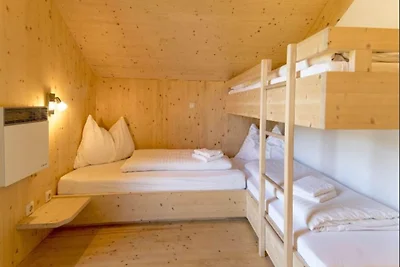 Ansprechendes Chalet mit Sauna und Whirlpool