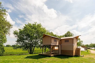 Baumhauszelt mit Panoramablick