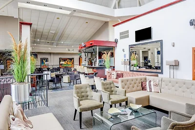 Brentwood Aberdeen City Centre | Camera...