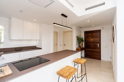 Charming 2-Bed Retreat Alcazaba Lagoon (304)