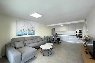 Wohnung mit Terrasse und Pool direkt am...