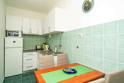 Apartments Peco - Three Bedroom Apartment wit...