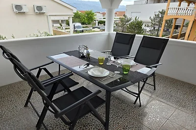 Apartment Didovi Dvori 1 with jacuzzi