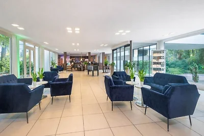 Sunday Hotel Bielefeld Standard King Zimmer