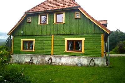 Grünes Ferienhaus in Piechowice mit Garten