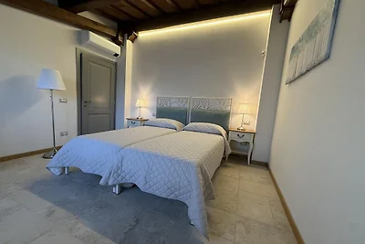 Geräumiges Ferienhaus mit Gemeinschaftspool i...
