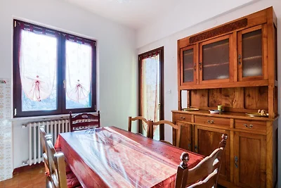 Caratteristica casa vacanze a Erli con...