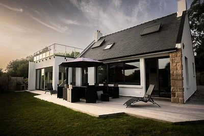 Villa Bihit · Cote De Granit Rose Villa con...