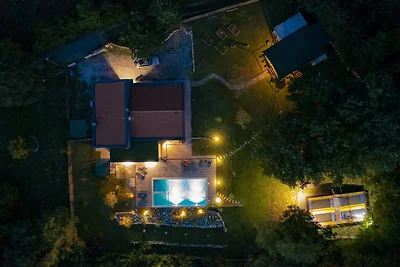 Geräumige Villa in Kraj Drage