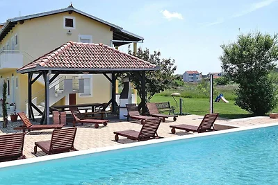 Wohnung in Privlaka nahe Sandstrand