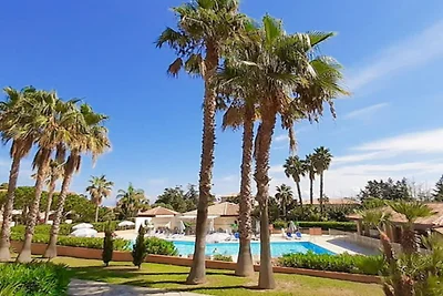 Sea View Apartment for 6 Guests