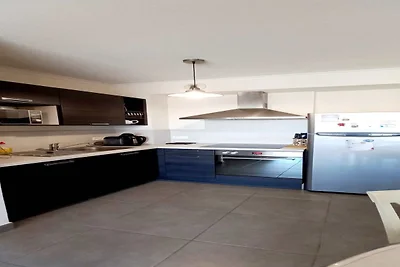 Appartement op 100 m van het strand in Valras