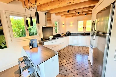 Chalet in der Nähe des Sees und der Skipisten...