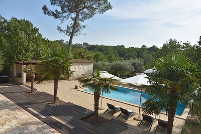 Traumhafte Villa in Saint-Paul-en-Forêt mit...