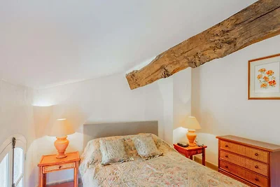 Apartment im Schloss in der Provence mit pool