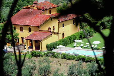 Moderna casa vacanze con piscina