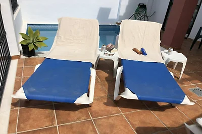 Villa in Nerja nahe Burriana Strand & Pool