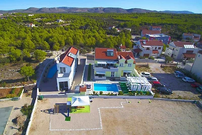 MY DALMATIA - Sea view Villa Brodarica