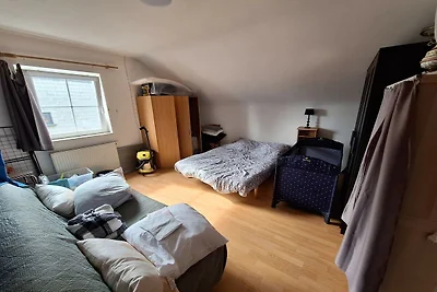 Gem�tliche Wohnung in Paliseul mit Garten