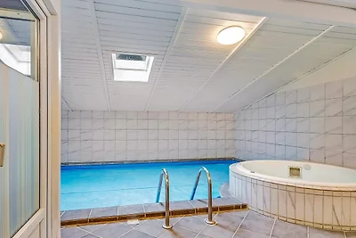 8 persone case ad Oksbøl