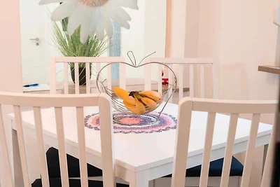 Izola Spacious Apartment with Terrace and Pat...