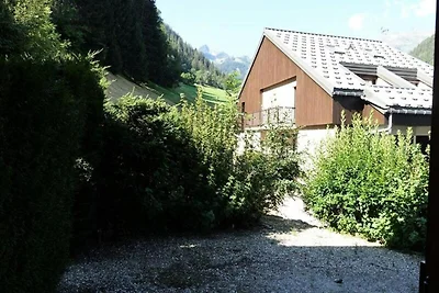 Apartment in Arêches-Beaufort Ski-In/Out
