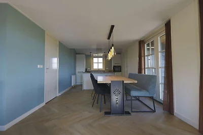 Villa in Hippolytushoef mit Terrasse