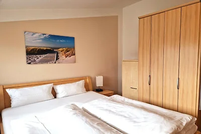 Großzügige Ferienwohnung im Seepark Sellin os...