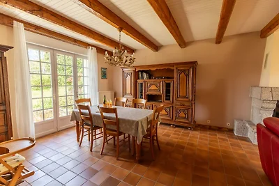 Vakantiehuis met veranda in St. Renan