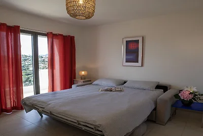 Ferienhaus in Vence mit Schwimmbecken