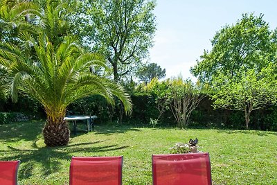 Moderne Villa in Mougins mit eigenem Pool