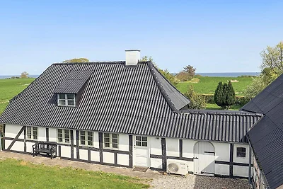 4 Personen Ferienhaus in Tranekær
