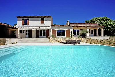 Luxuriöse Villa in der Provence mit...